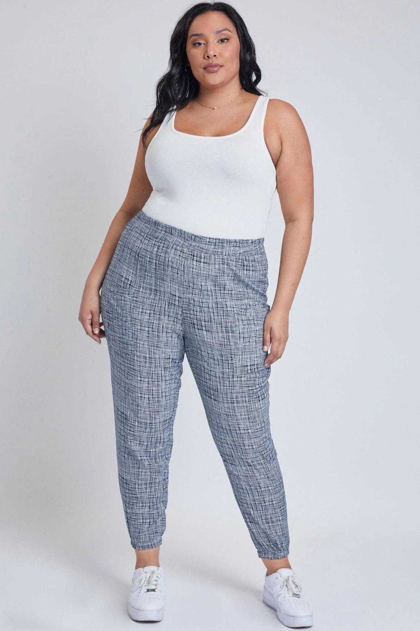 Curvy Lightweight Patch Pocket Pants