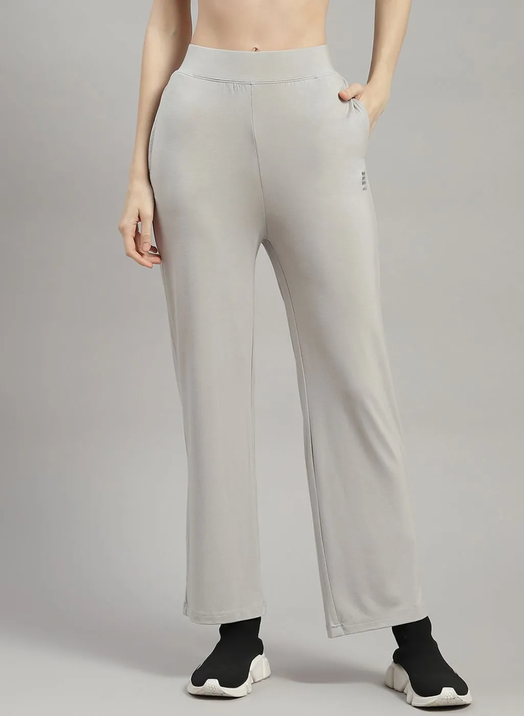 Women Grey Solid Trackpant